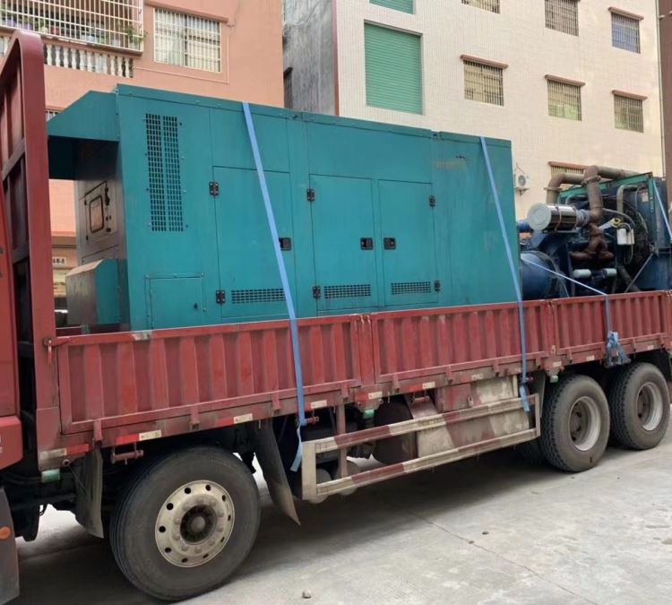 洪湖如何在不同负载率下确保 400KW 柴油发电机组的正常运行？