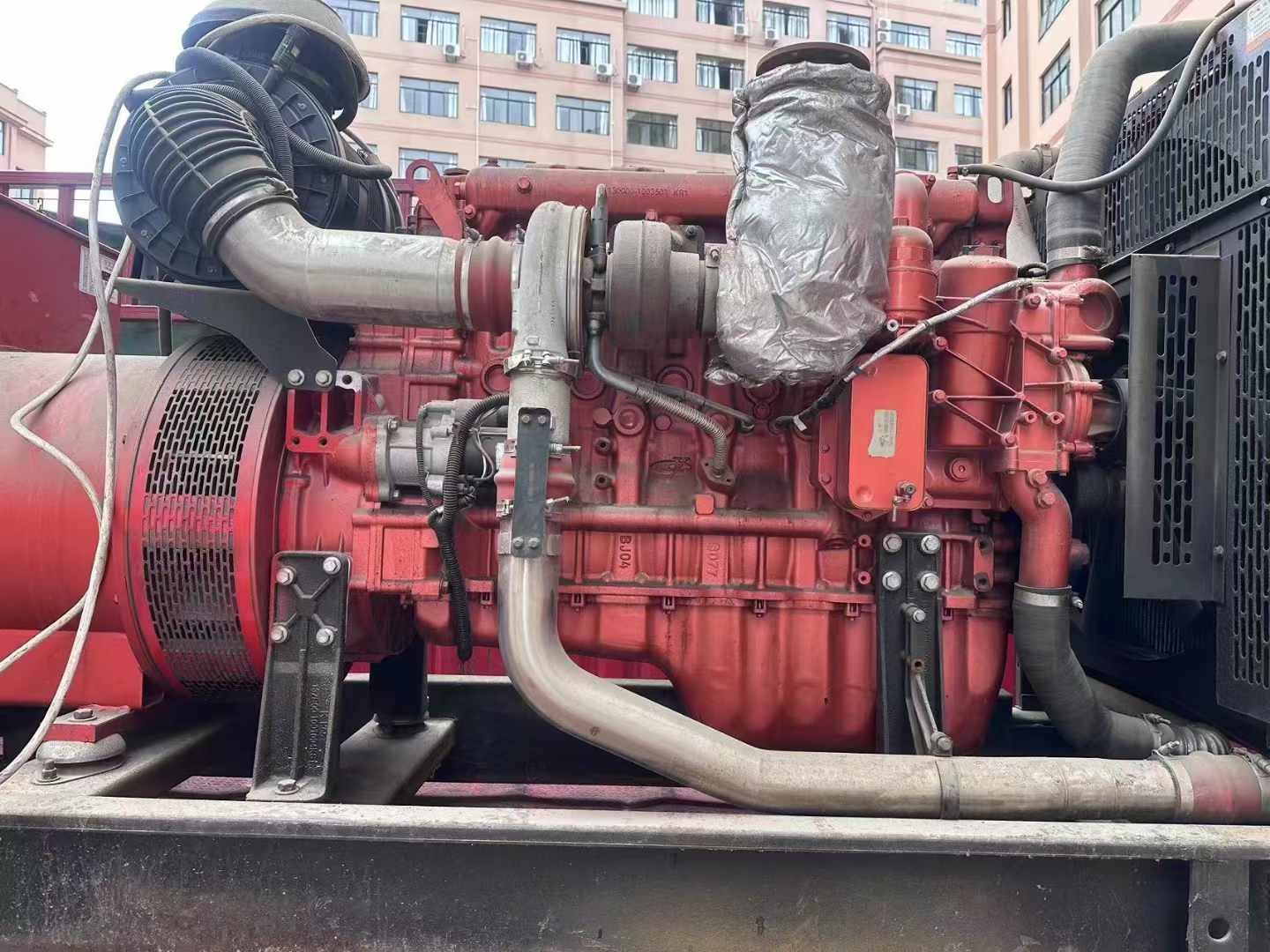洪湖如何选择适合 600kW 柴油发电机组的过载保护器？