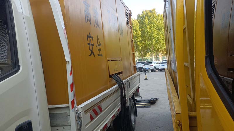 洪湖如何判断柴油发电机组和UPS电源的切换时间是否符合要求?